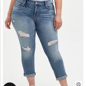 NWT Torrid Boyfriend Straight 16short